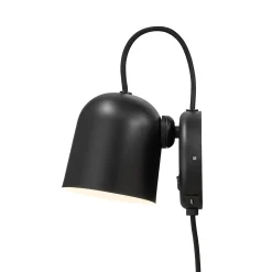Angle Vägglampa Svart