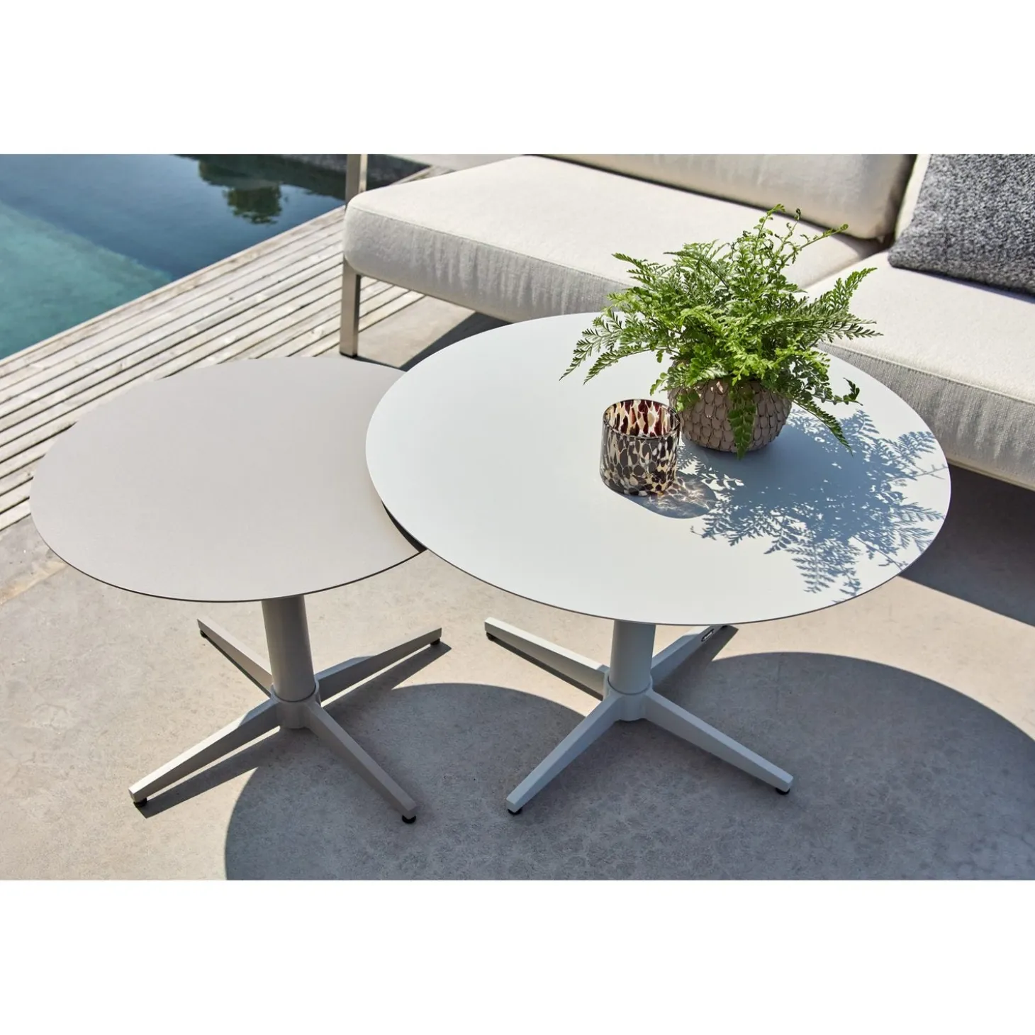 Mill Soffbord Runt Ø75 cm Pearl White