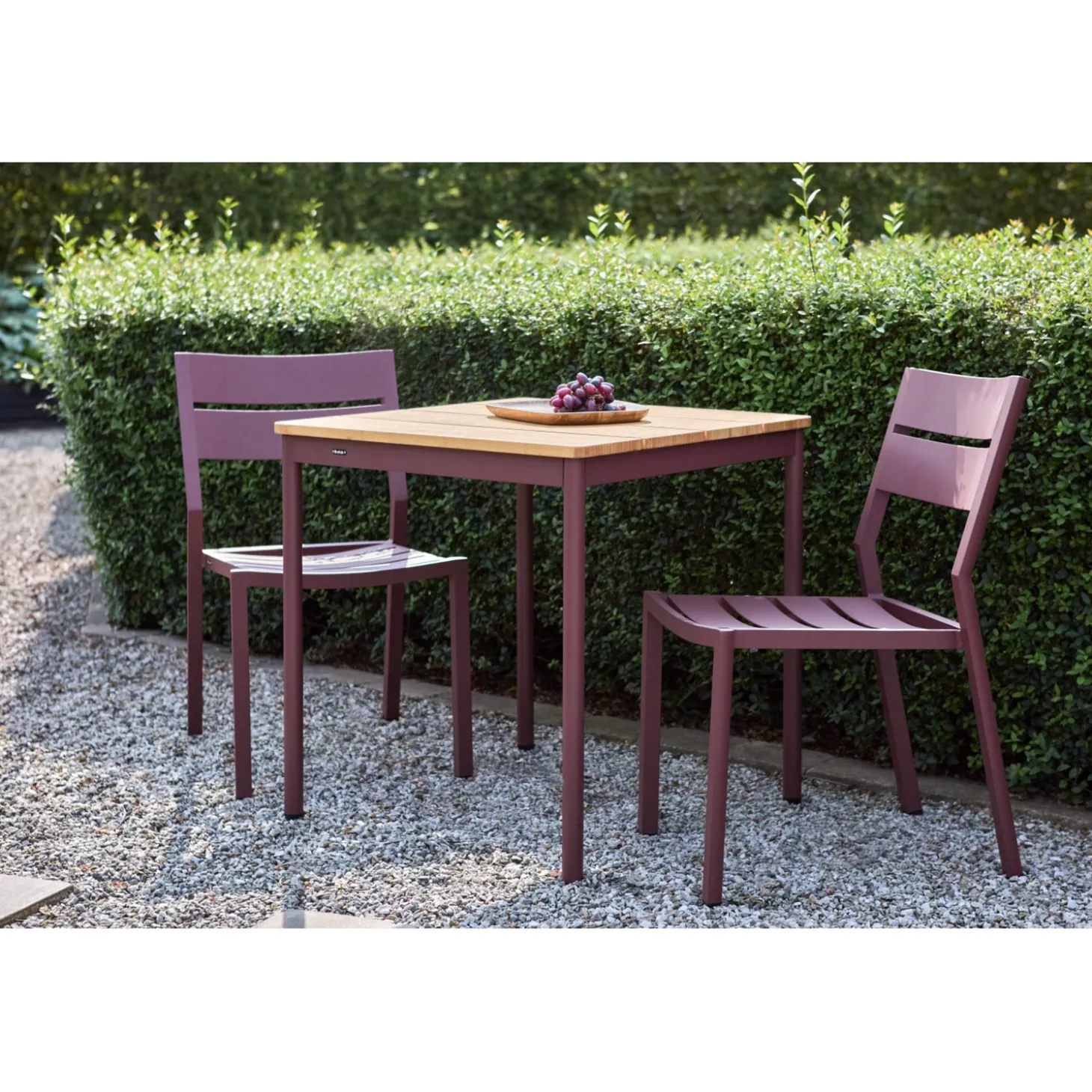 Nox Cafébord Zin Red/Bambu, 69x69 cm