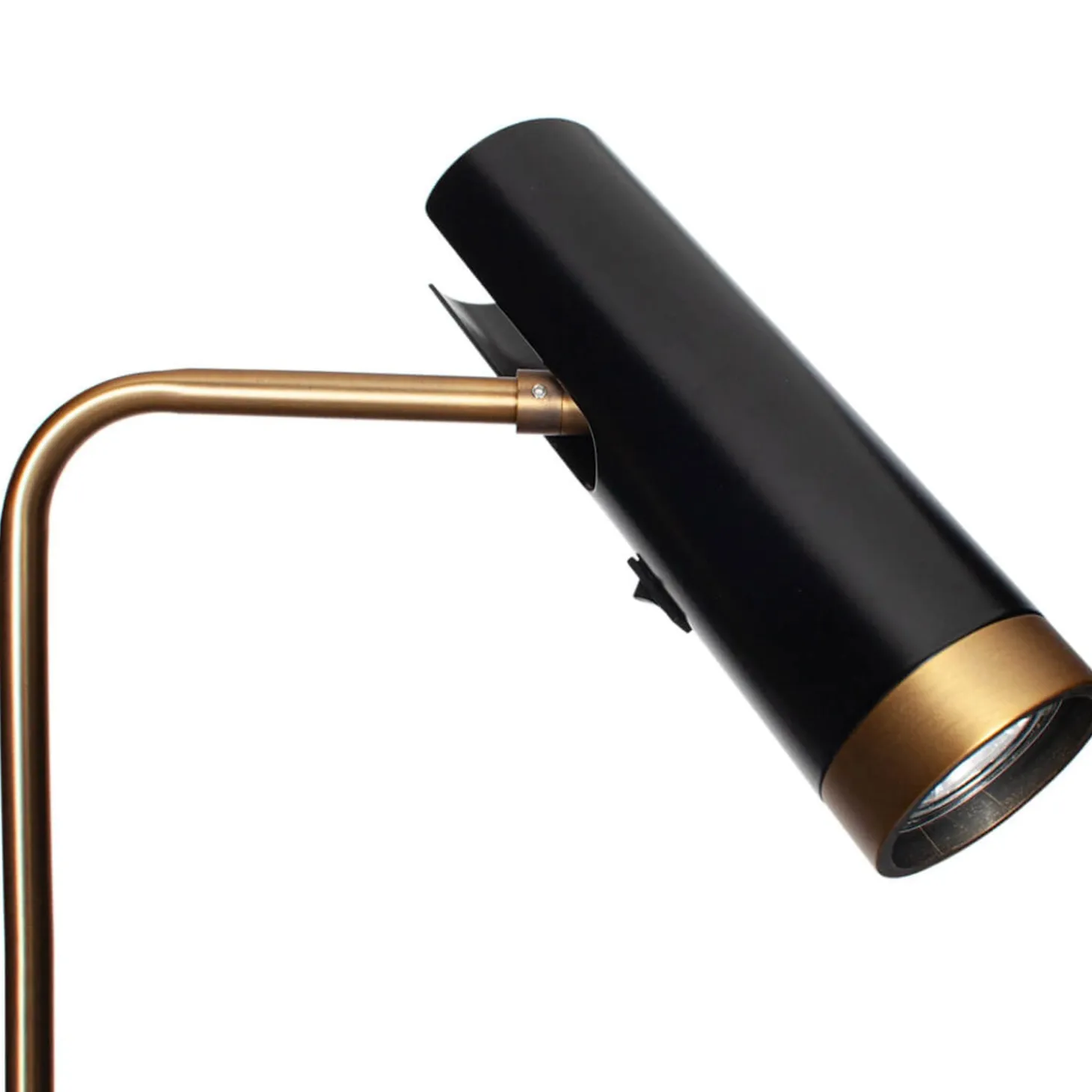 Puls Golvlampa 1
