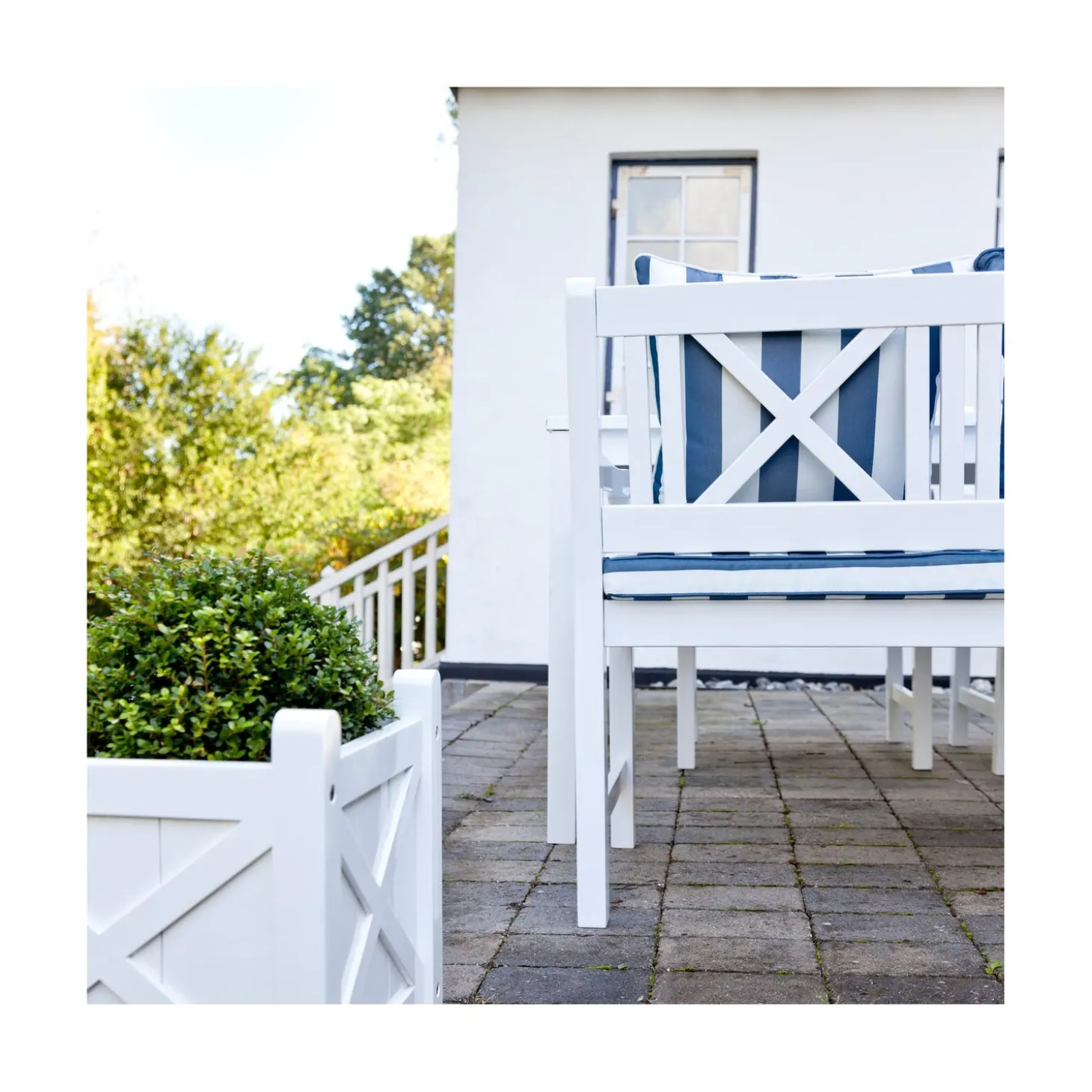Rosenborg 165x80 cm Trädgårdsbord Vit