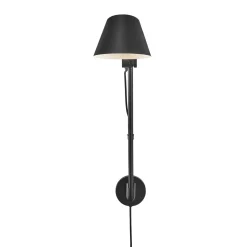 Stay Svart Vägglampa