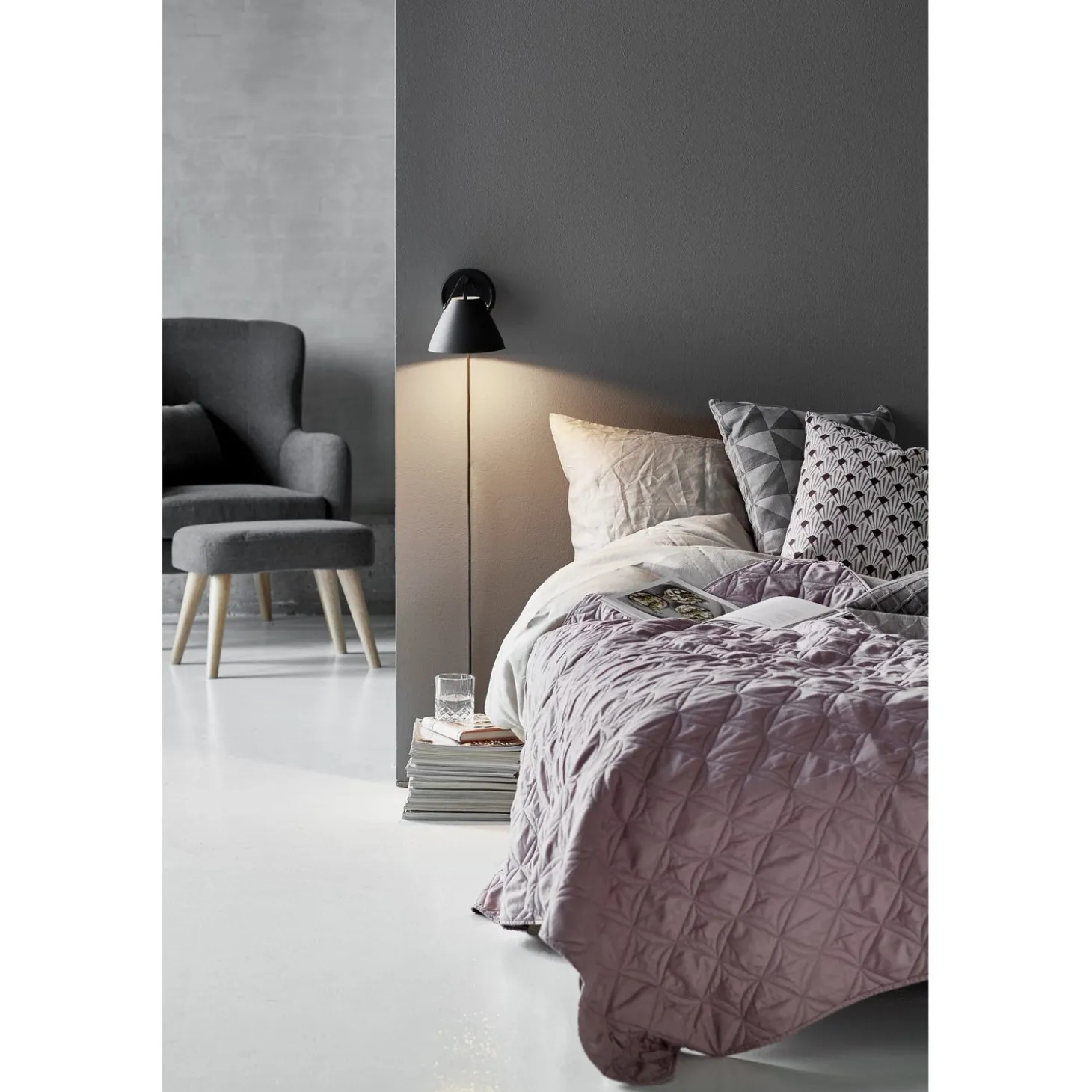 Strap Vägglampa Svart