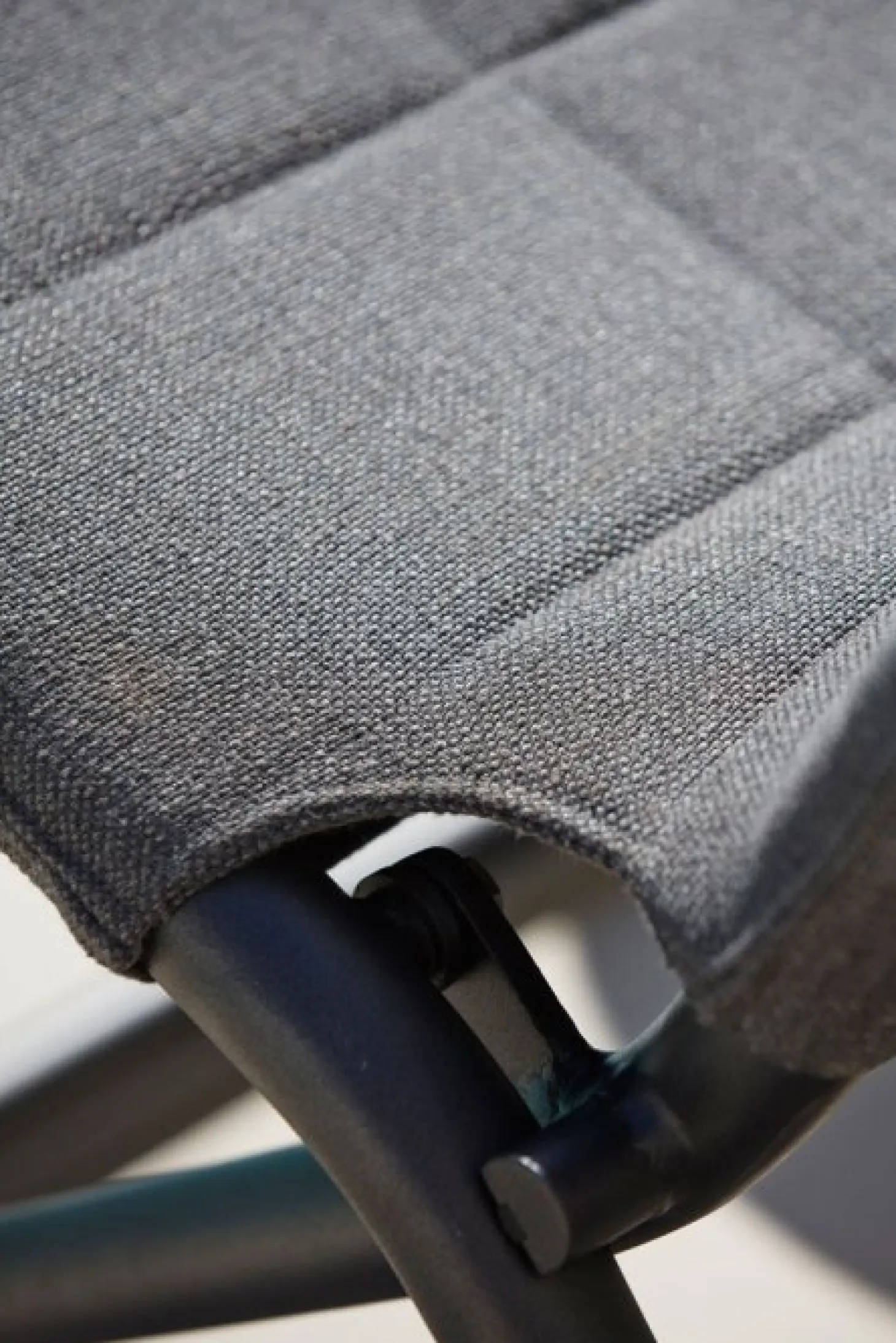 Traveller Lounge Fällstol Grå