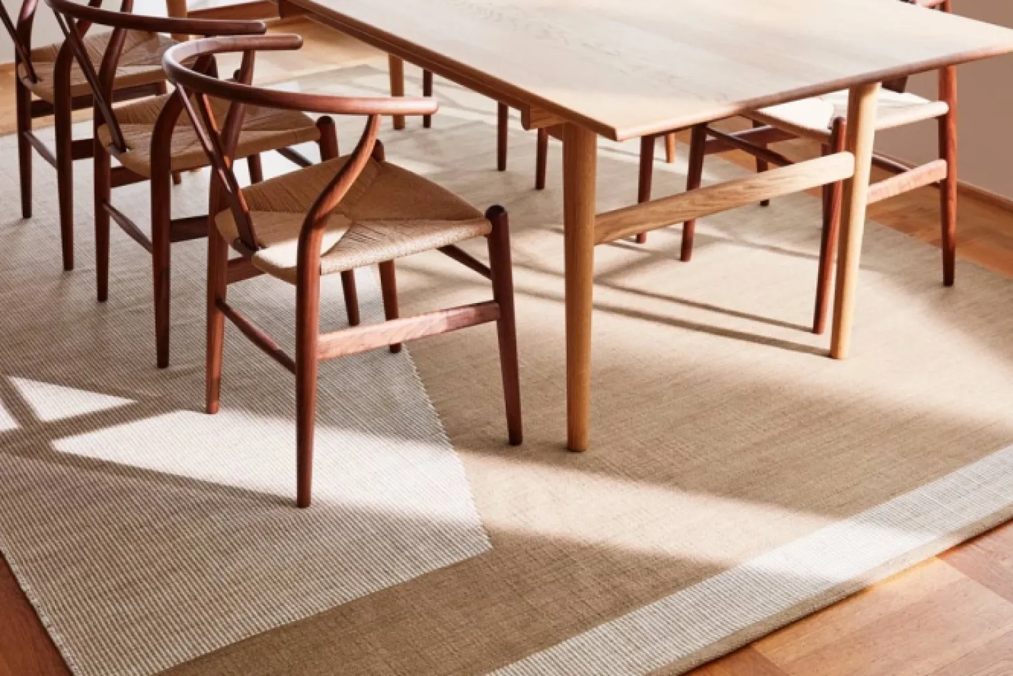 Una Spårbar Ullmatta Beige/Off White