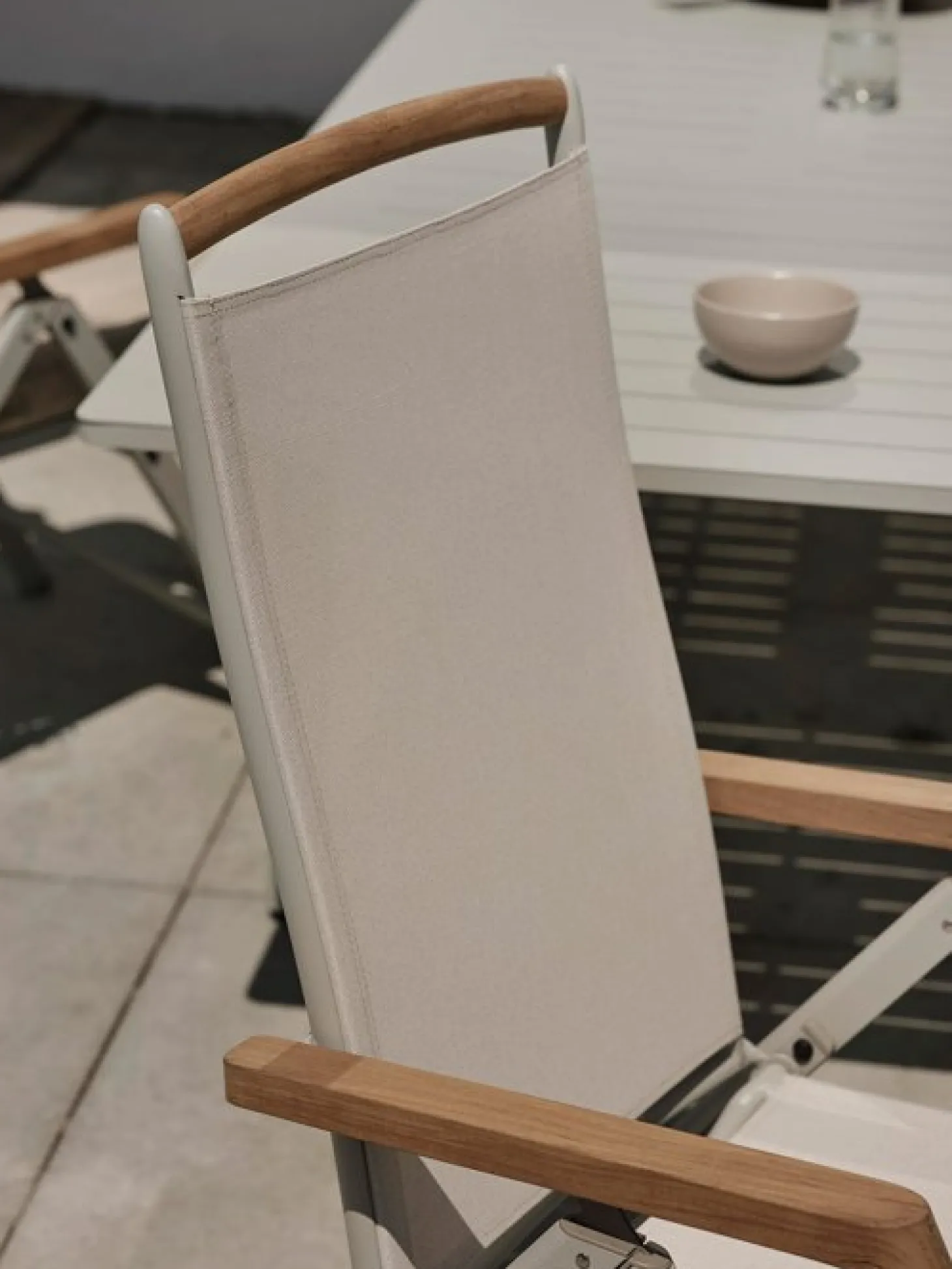 Andy Positionsstol Light Grey/Teak