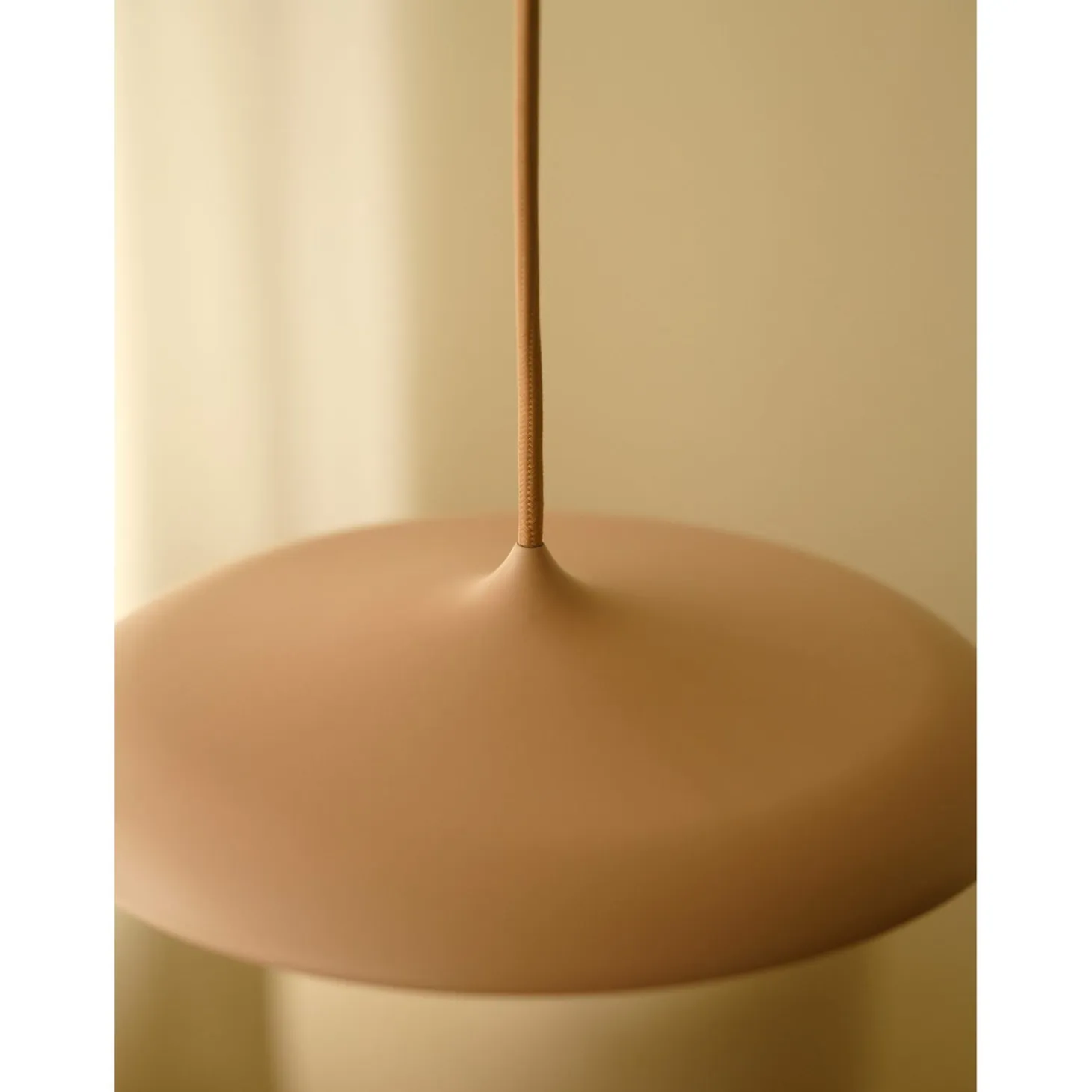 Artist Taklampa Puderrosa, 25 cm