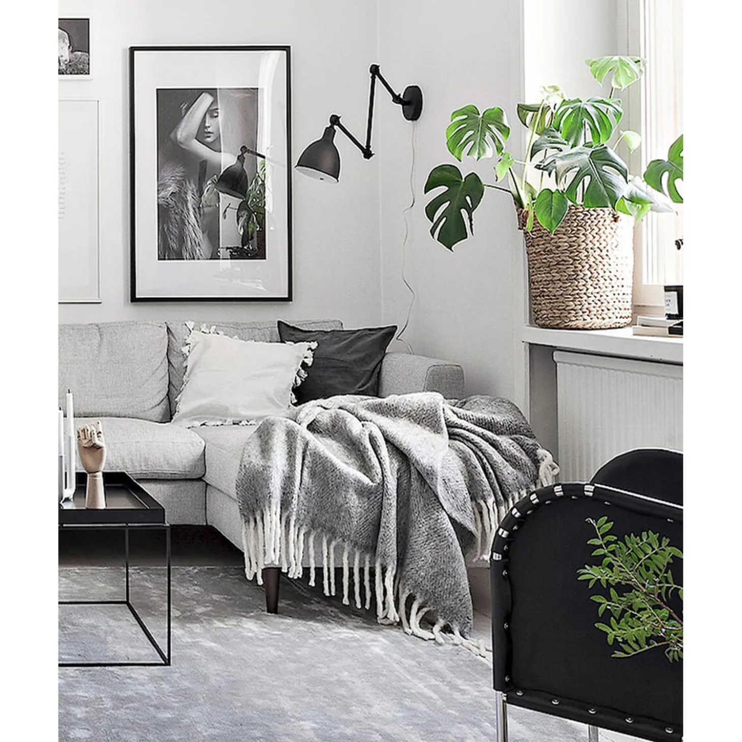 Bazar Vägglampa Sandsvart