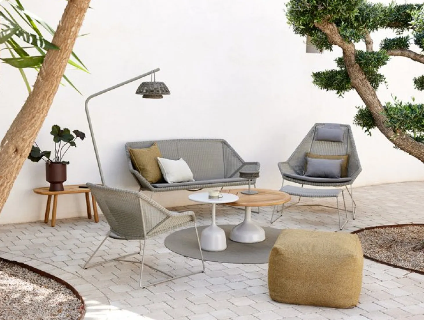 Breeze Loungefåtölj Taupe