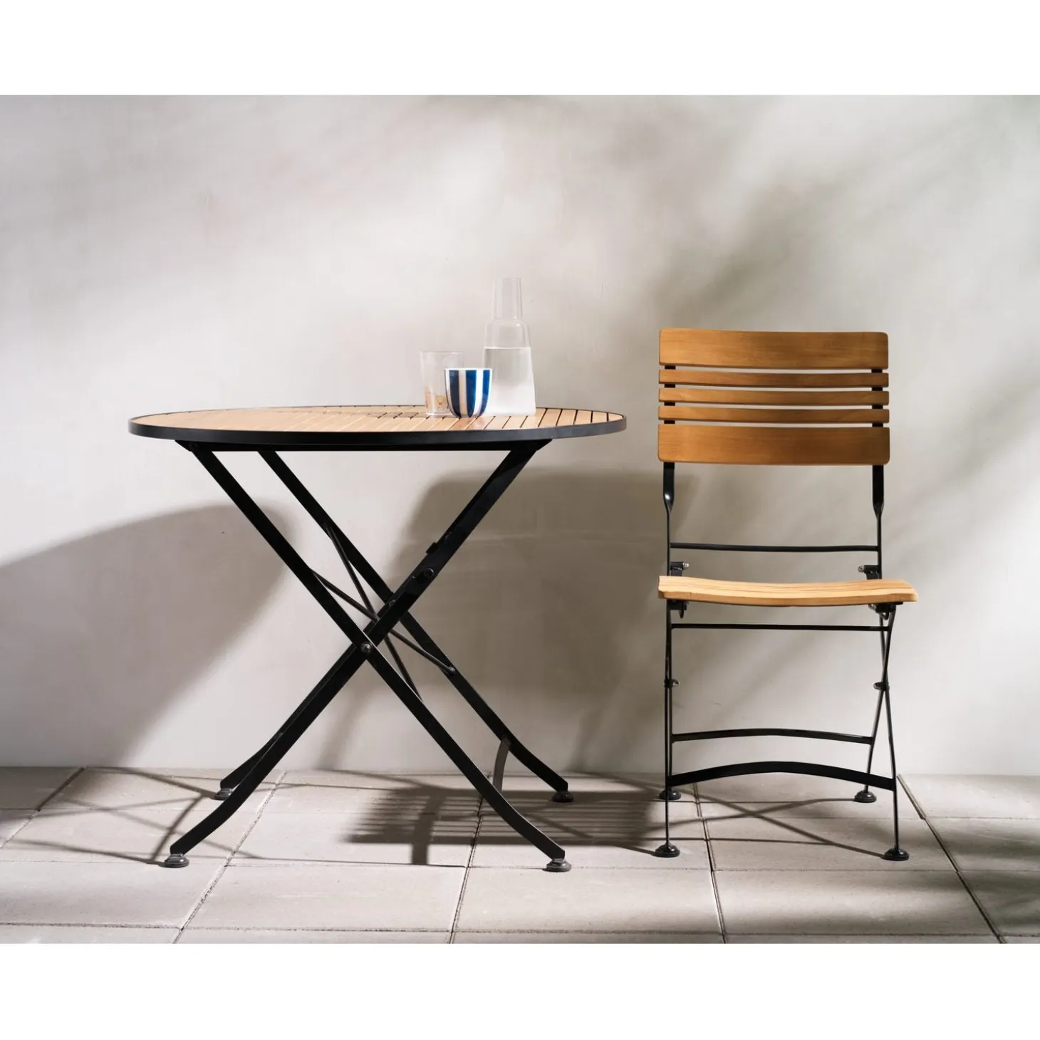 Brewer Matbord 85 cm Teak/Svart