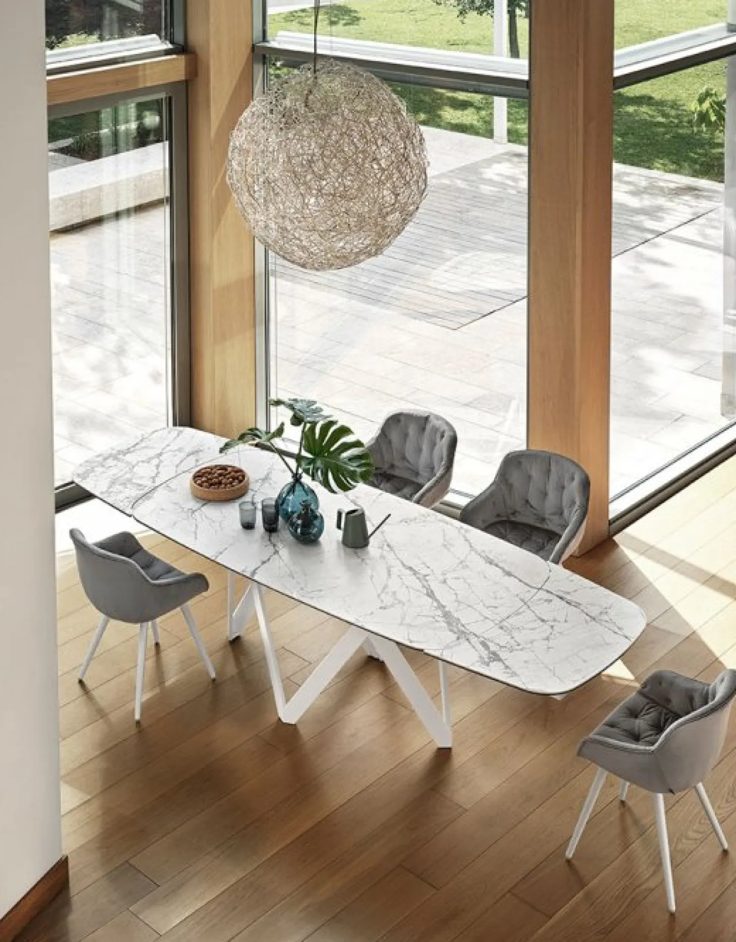 Cartesio Matbord Oval 200cm Keramik