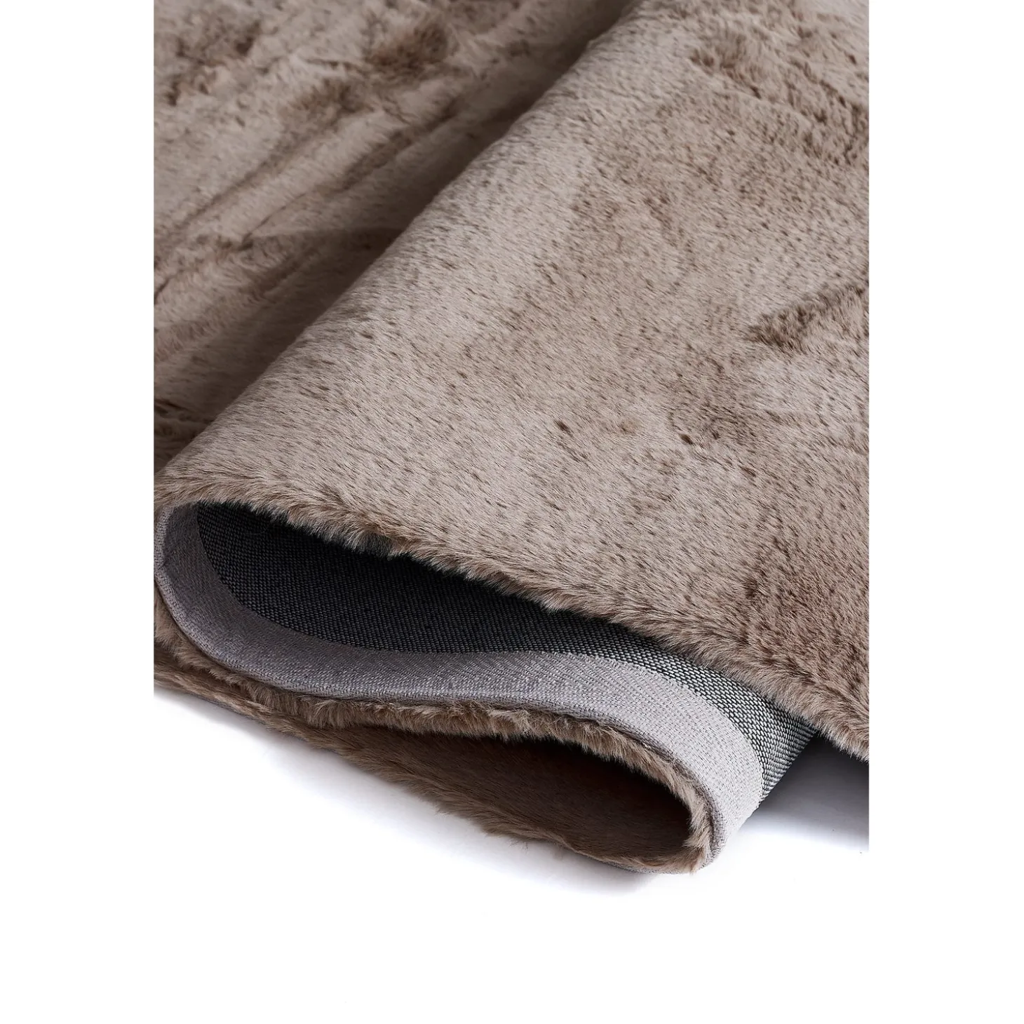Collin Ryamatta Beige