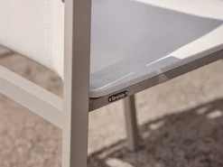 Comfy Karmstol Light Grey/Off-White