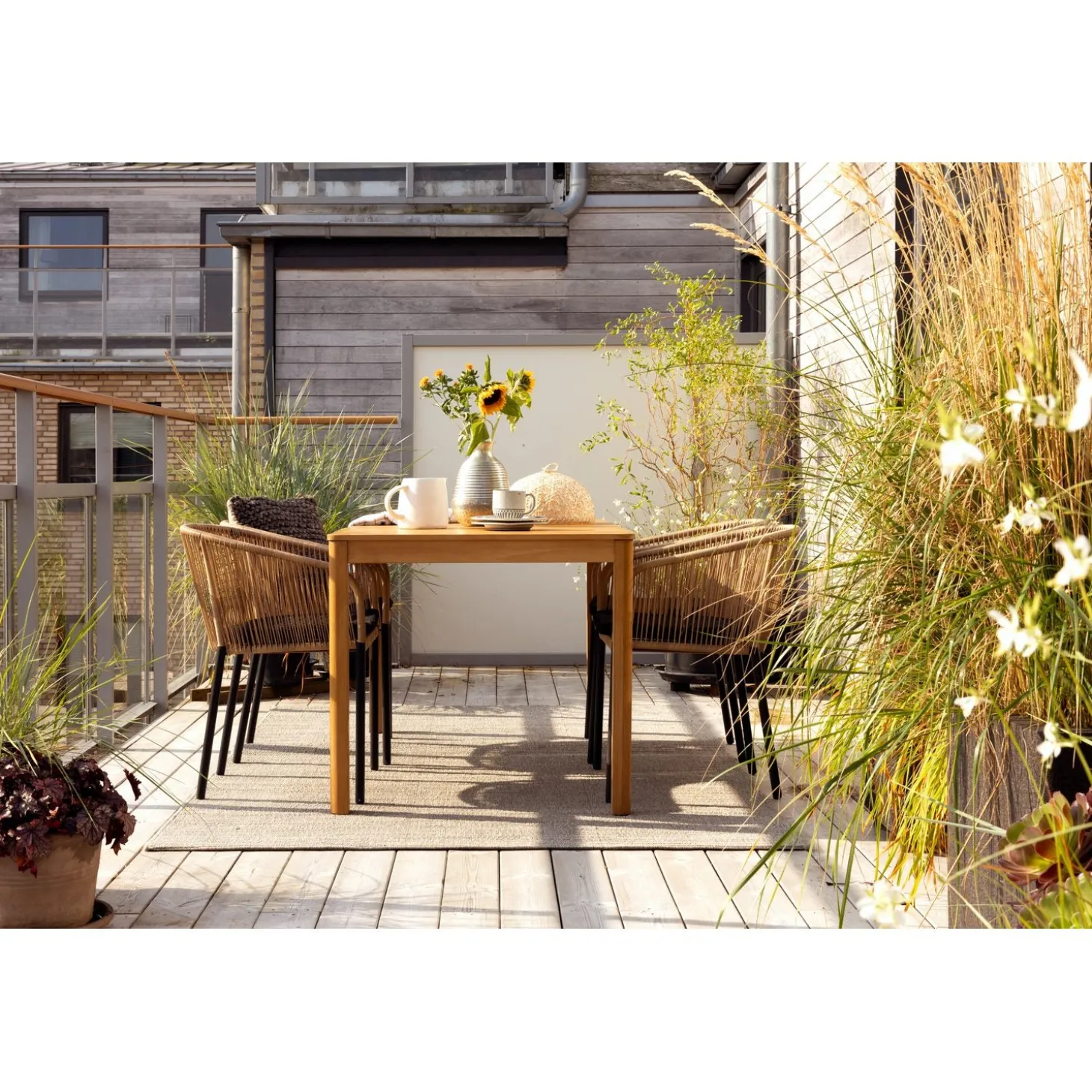 Delta Karmstol Svart/Teddy Black Natur