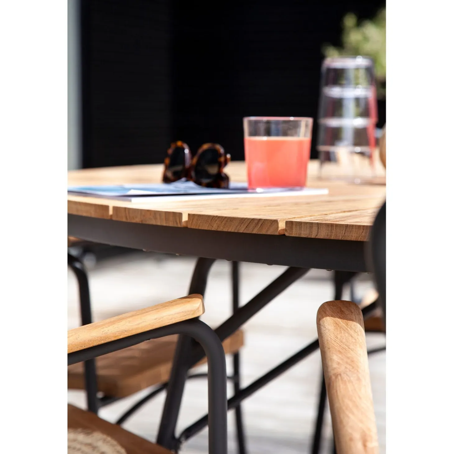 Ellen Trädgårdsbord i Teak och Aluminium 150 cm, Antracit