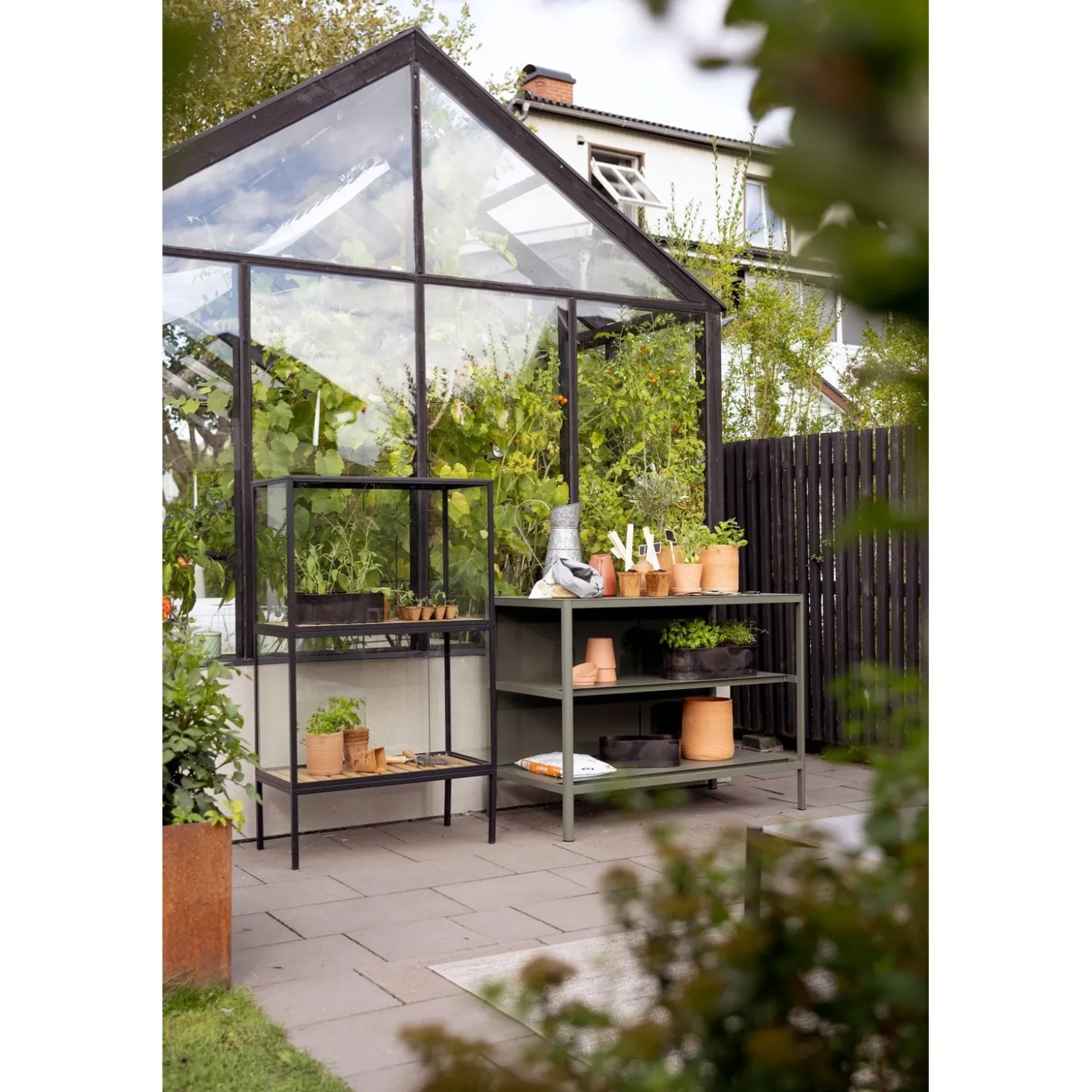 Grower Greens Växtskåp Svart 81x41x137 cm