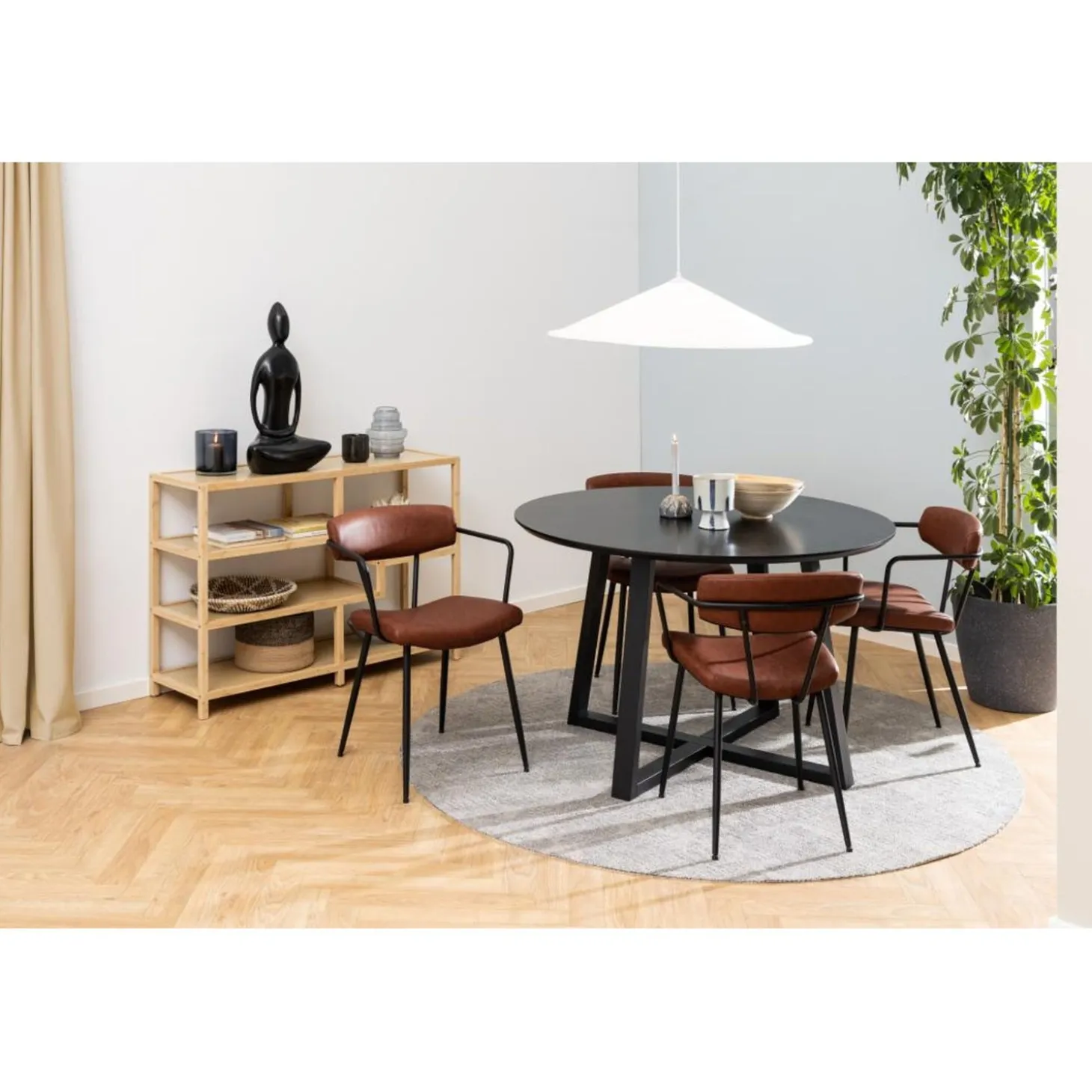 Herning Matbord Rund 120 cm Svart