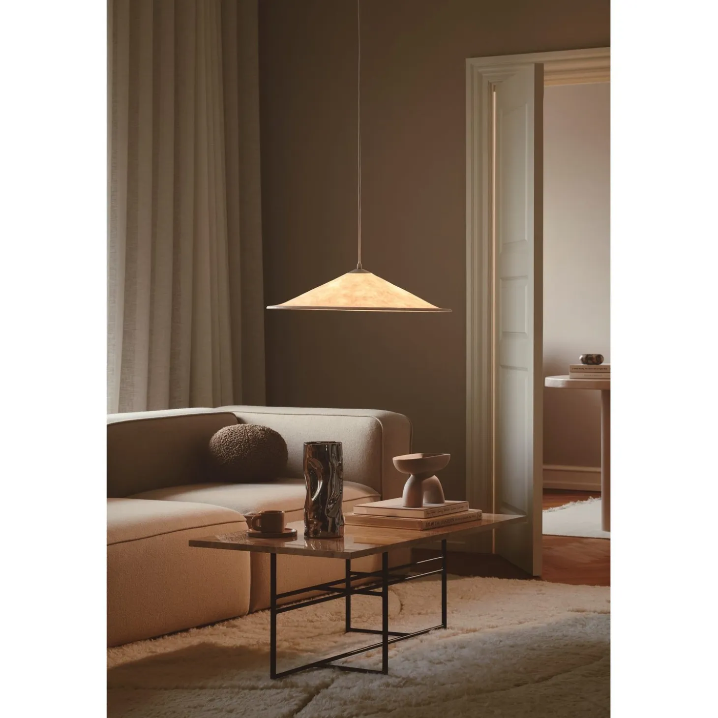 Hill Vit Taklampa 55 cm