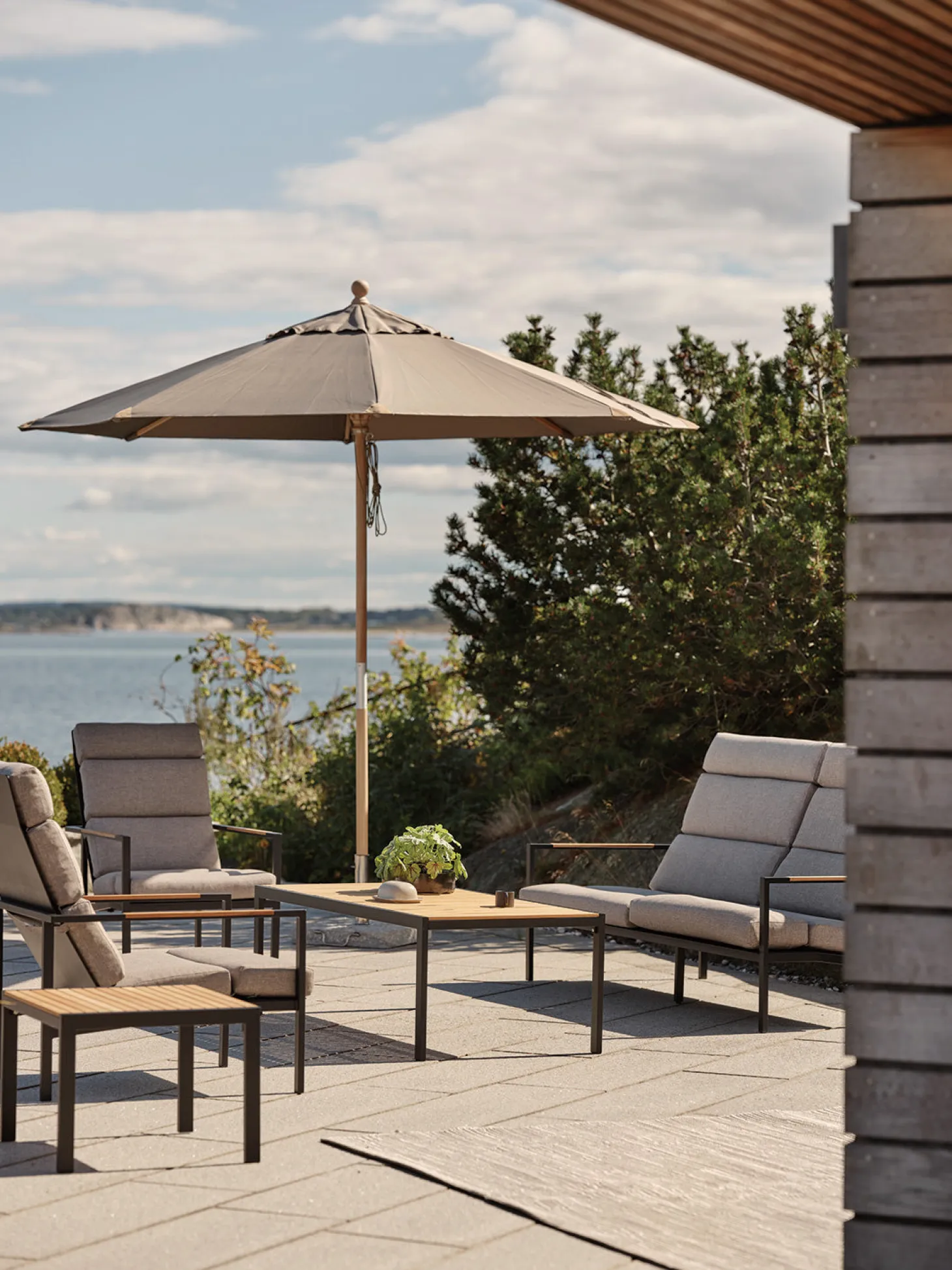 Indus Soffbord Svart/Teak
