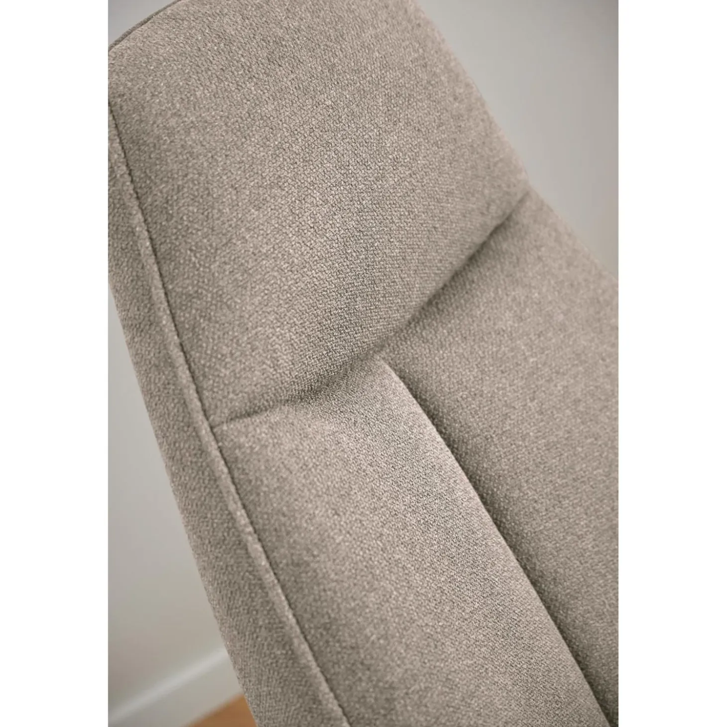 Kolding Vilofåtölj Alea tyg Beige