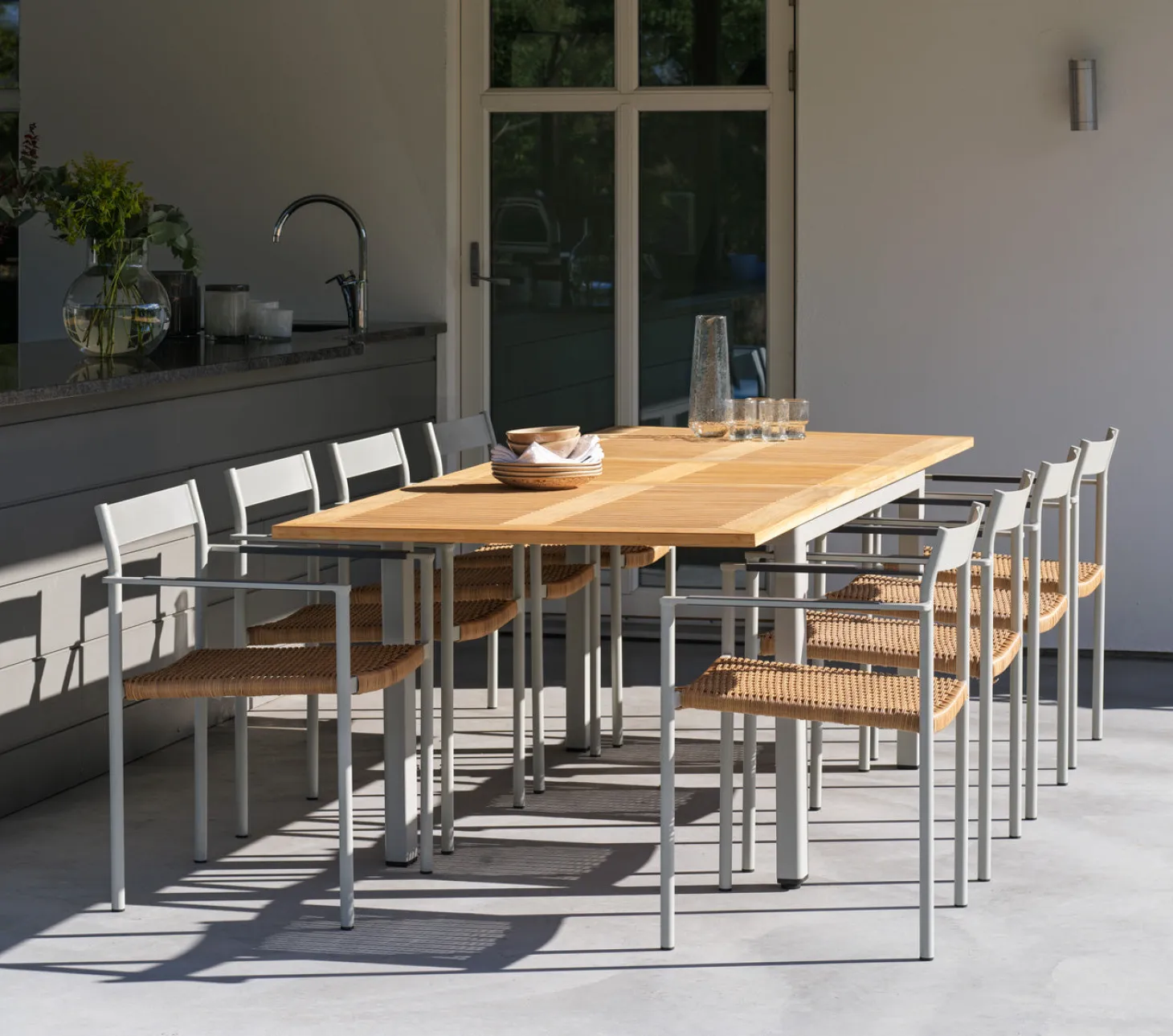 Lyon Utebord 100x224-304 cm Light Grey / Teak