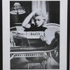 Marilyn Daily News Tavla 70x90cm