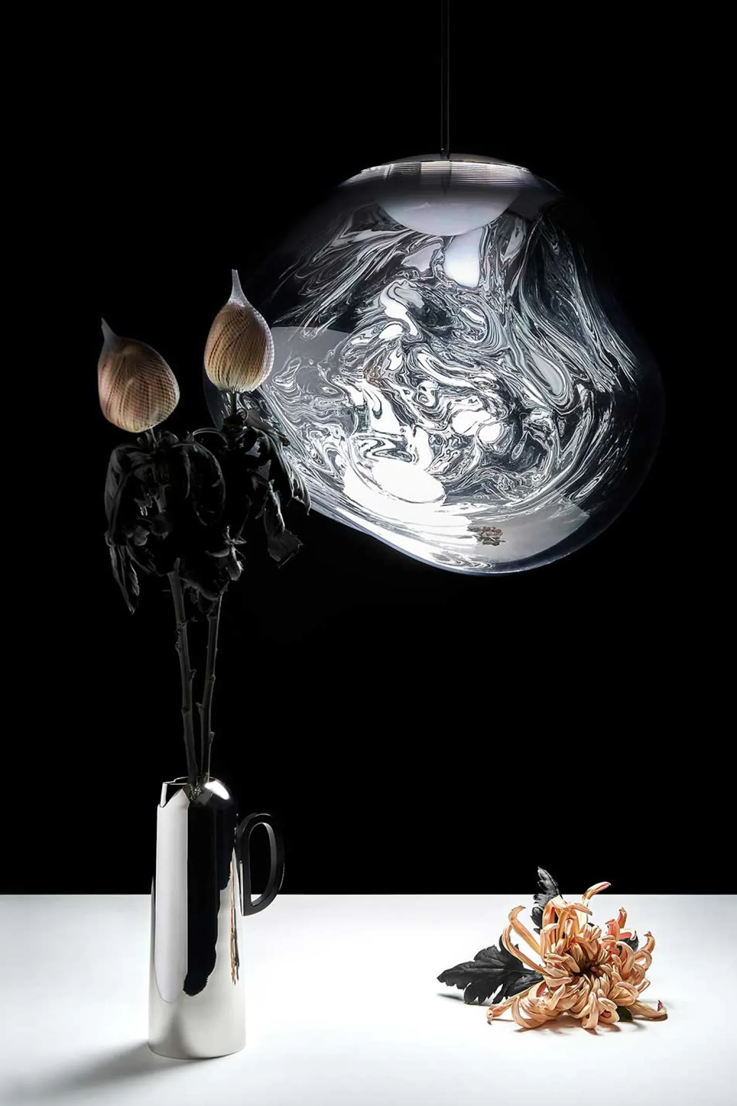 Melt Taklampa Medium Silver