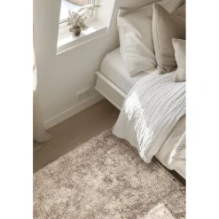 Nelly Ryamatta Ljusgrå