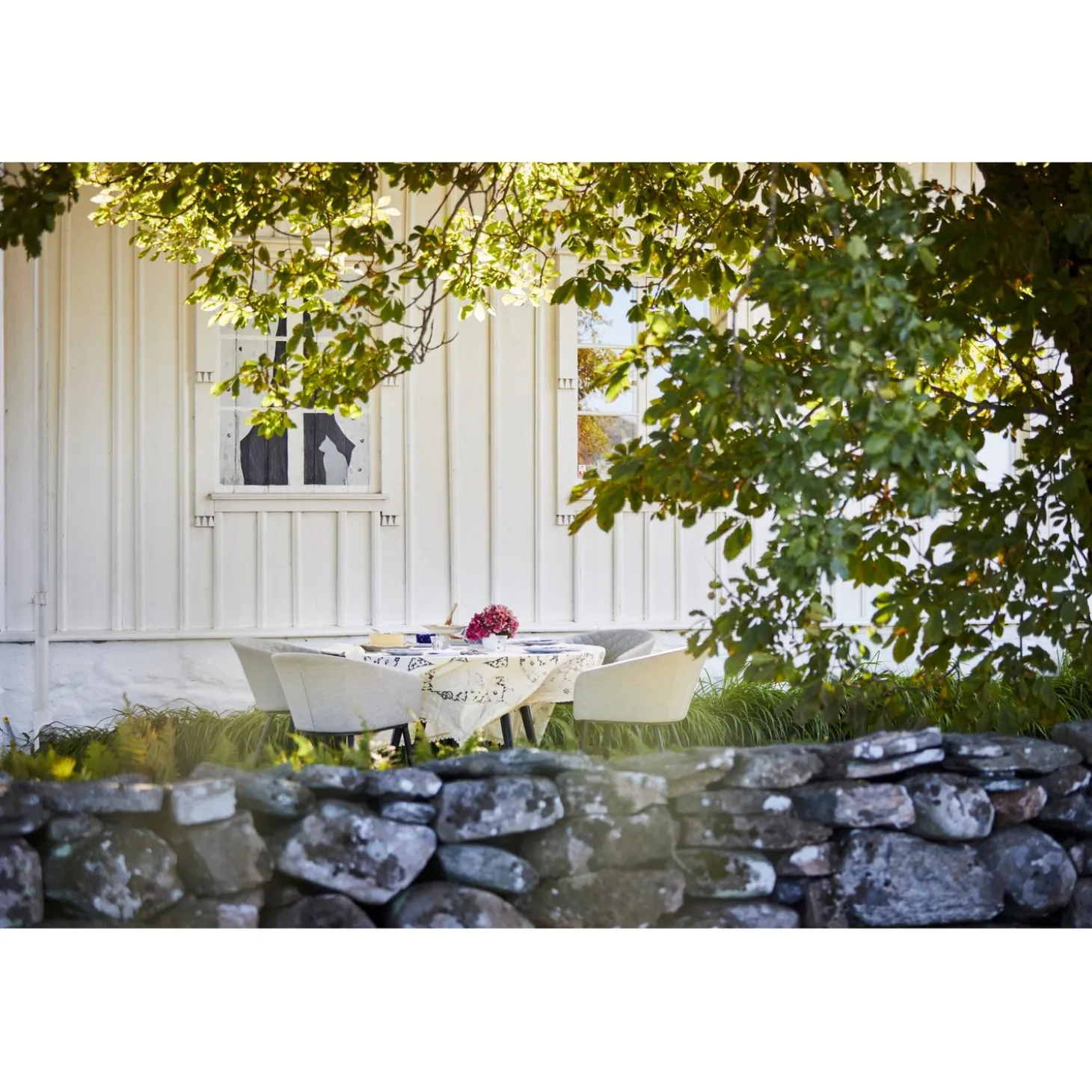 Oxhult Utebord Ø145 cm Svart