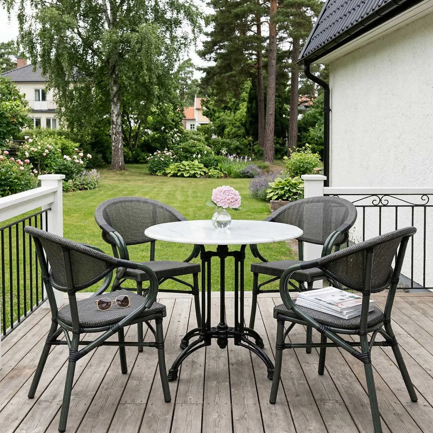 Äppelhed Caféstol Skogsgrön