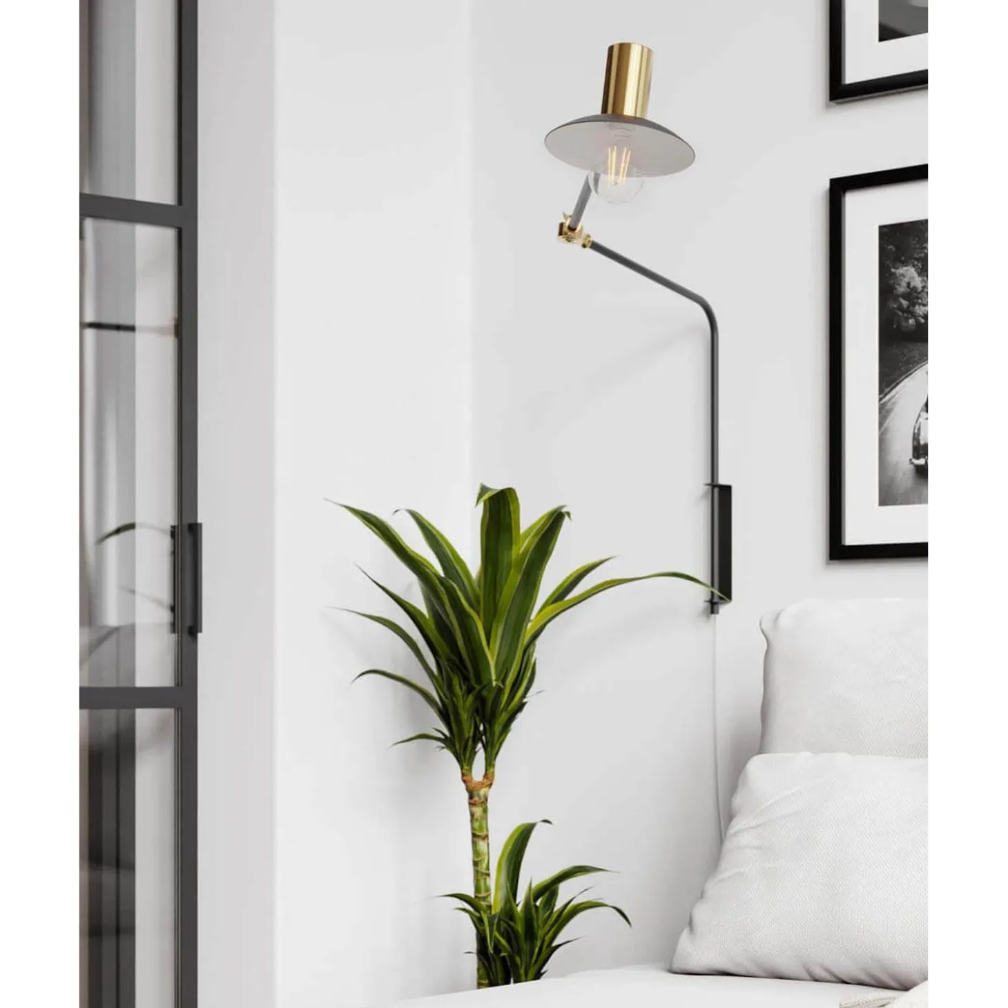 Quinn Vägglampa Lång