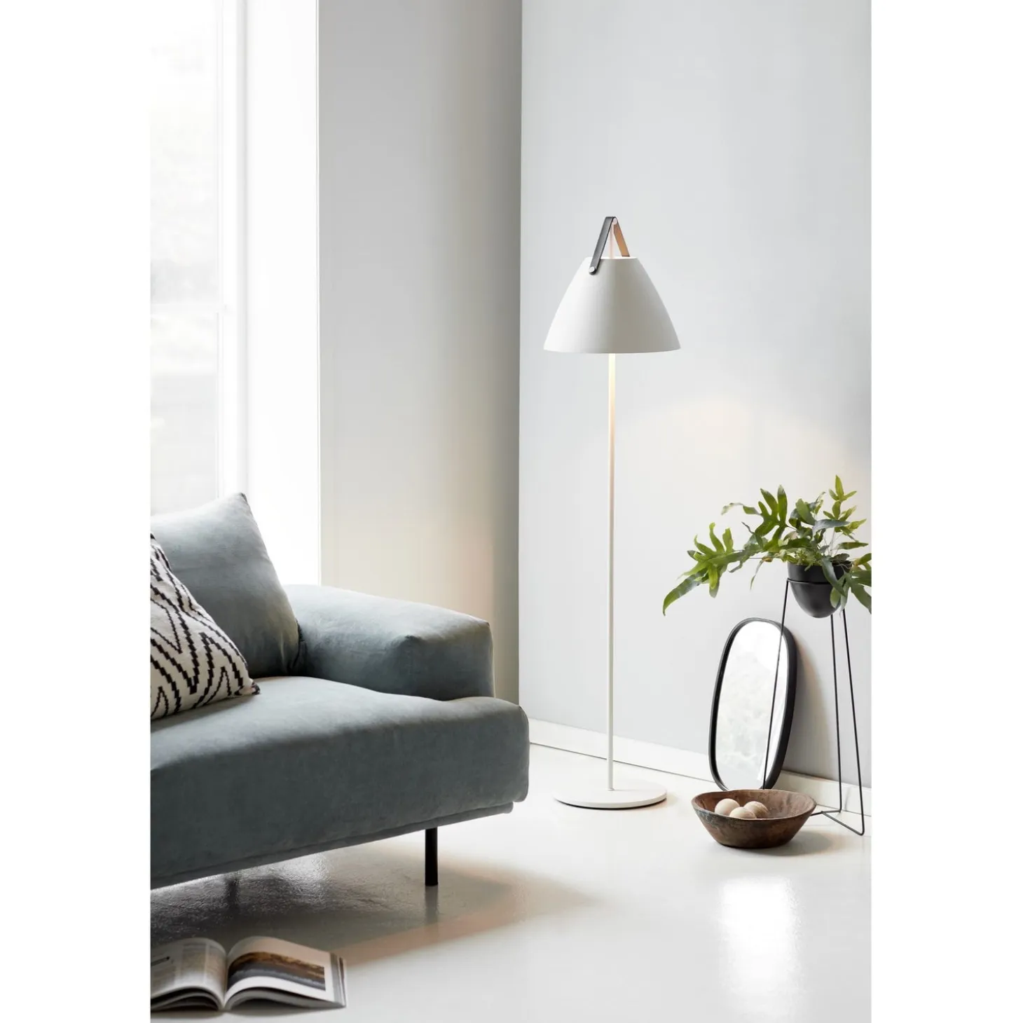 Strap Golvlampa Vit
