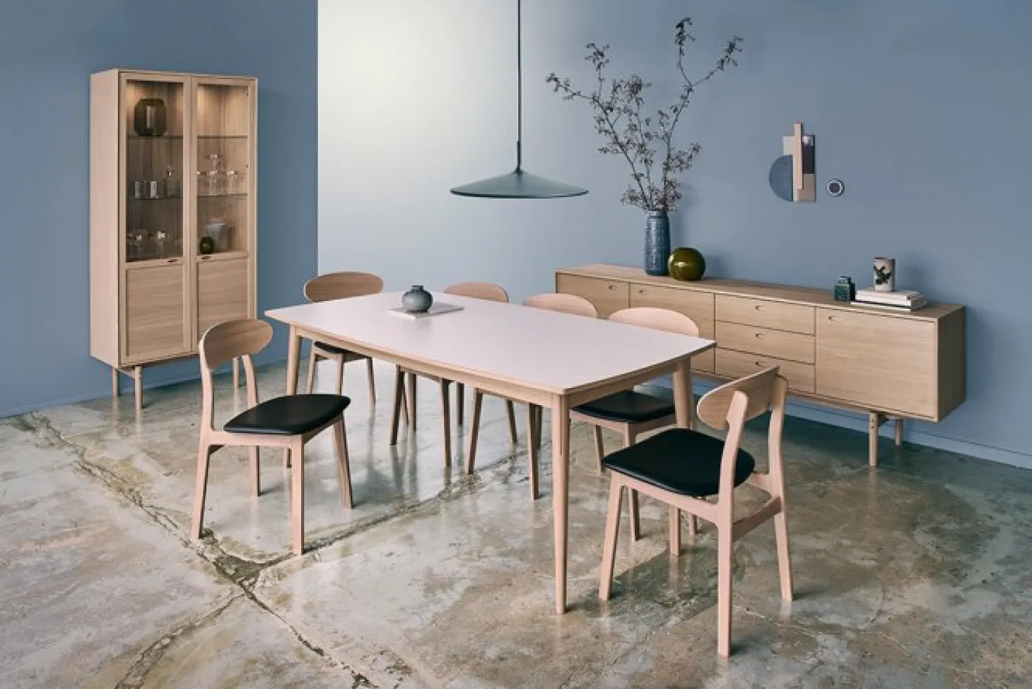 Tribe Stol Ljus Ek