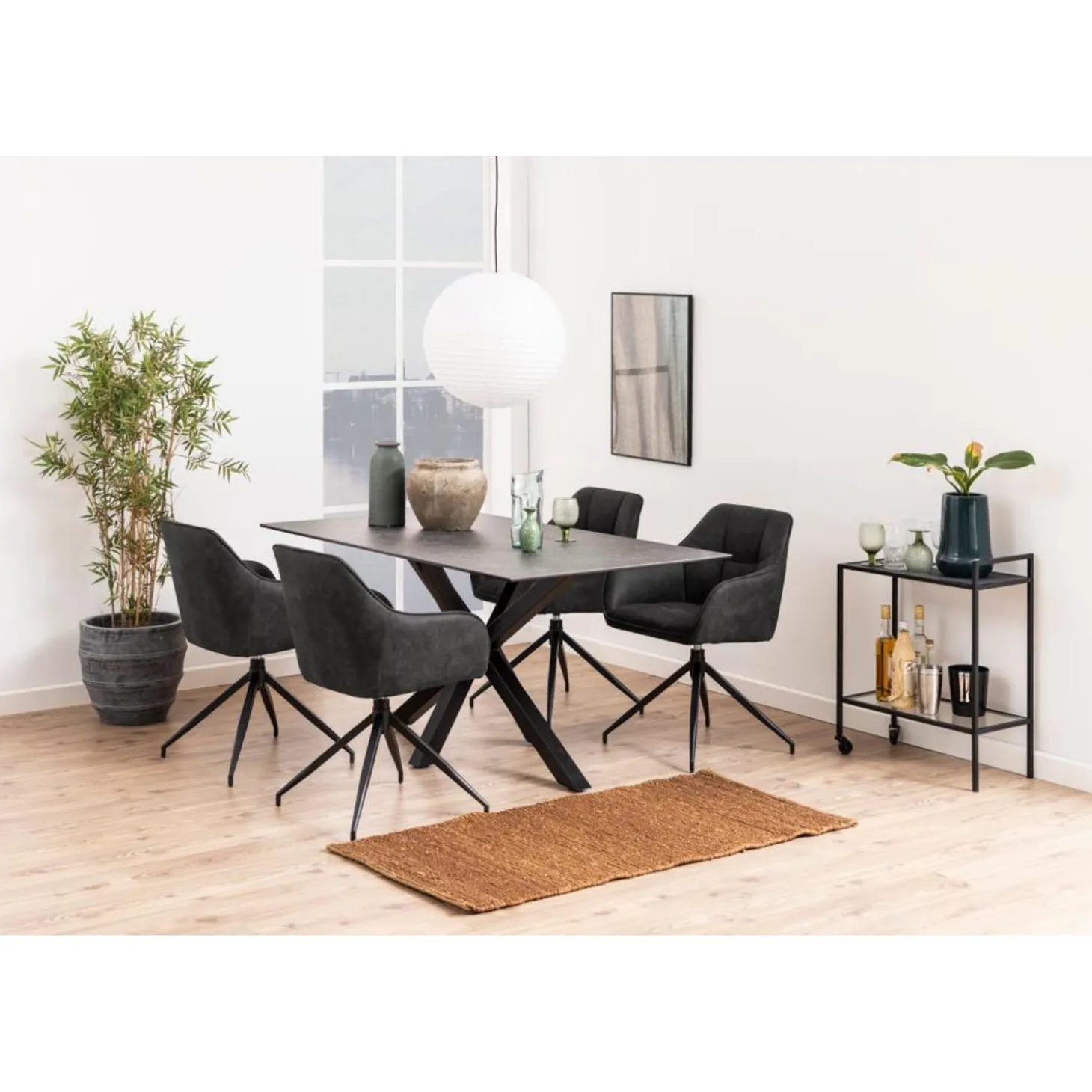 Verdun Matbord 160x90 cm Svart Fairbanks