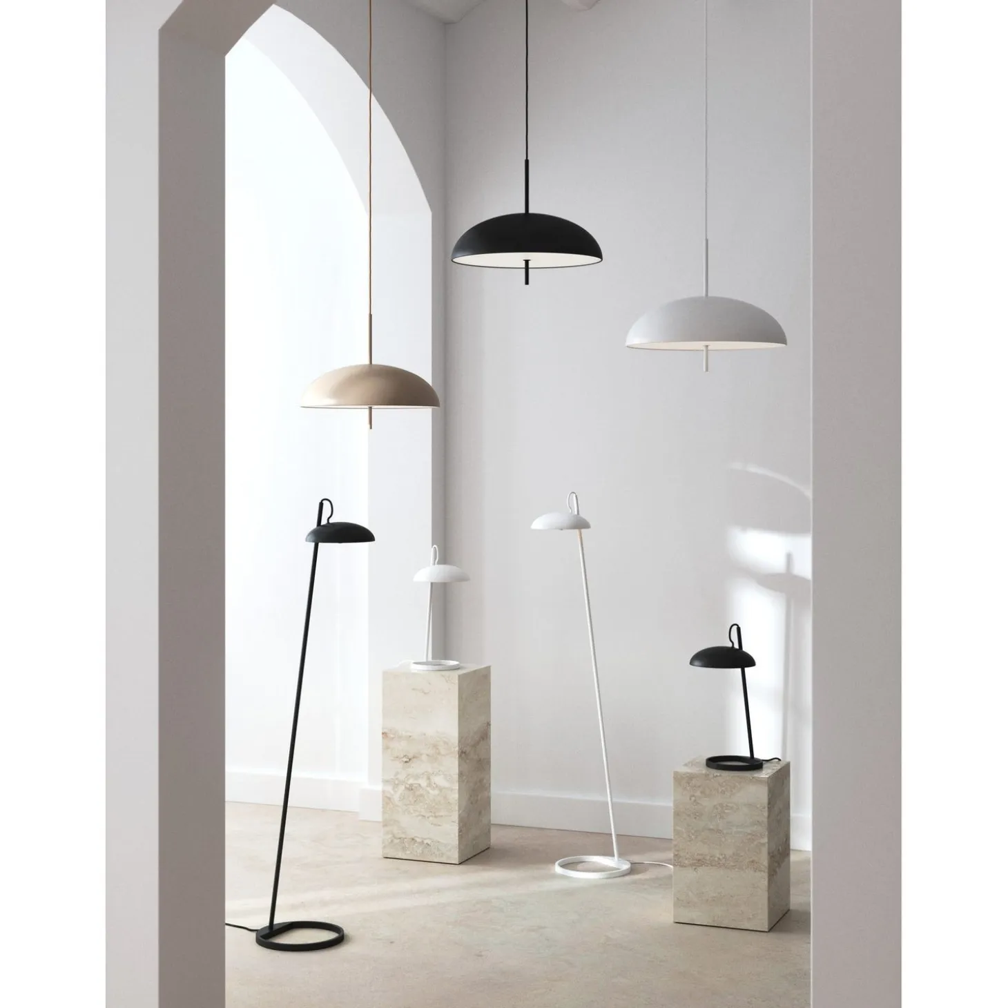 Versale Taklampa 50 cm, Svart